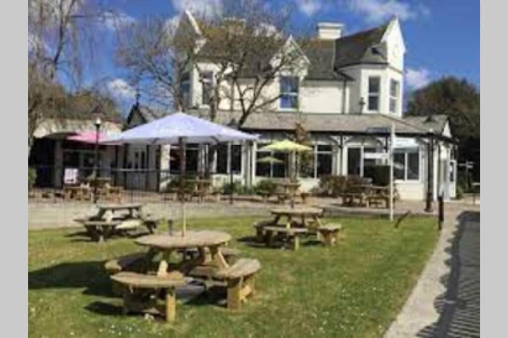 37 Strawberry Hill, Hayle Villa ภายนอก รูปภาพ